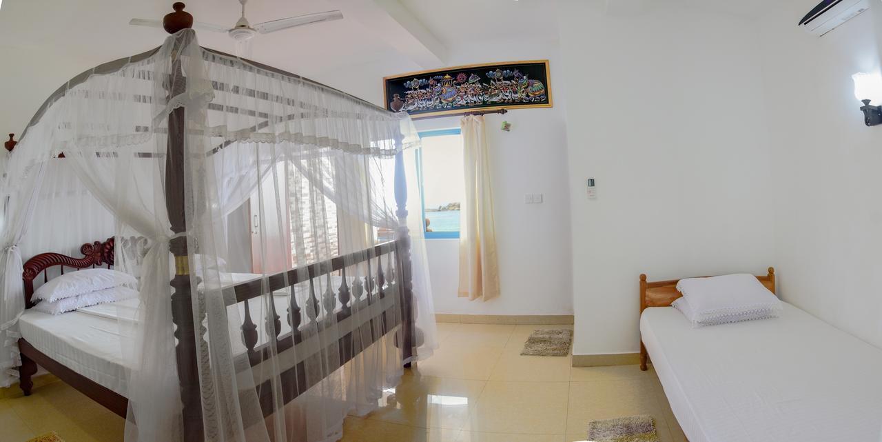 Hotel Dolphin Hikkaduwa Extérieur photo